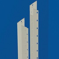 DKC Стойки вертикальные для установки панелей, для шкафов В=1800мм (упак - 2шт)