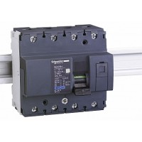 SE Acti 9 NG125H Автоматический выключатель 4P 40A (C)
